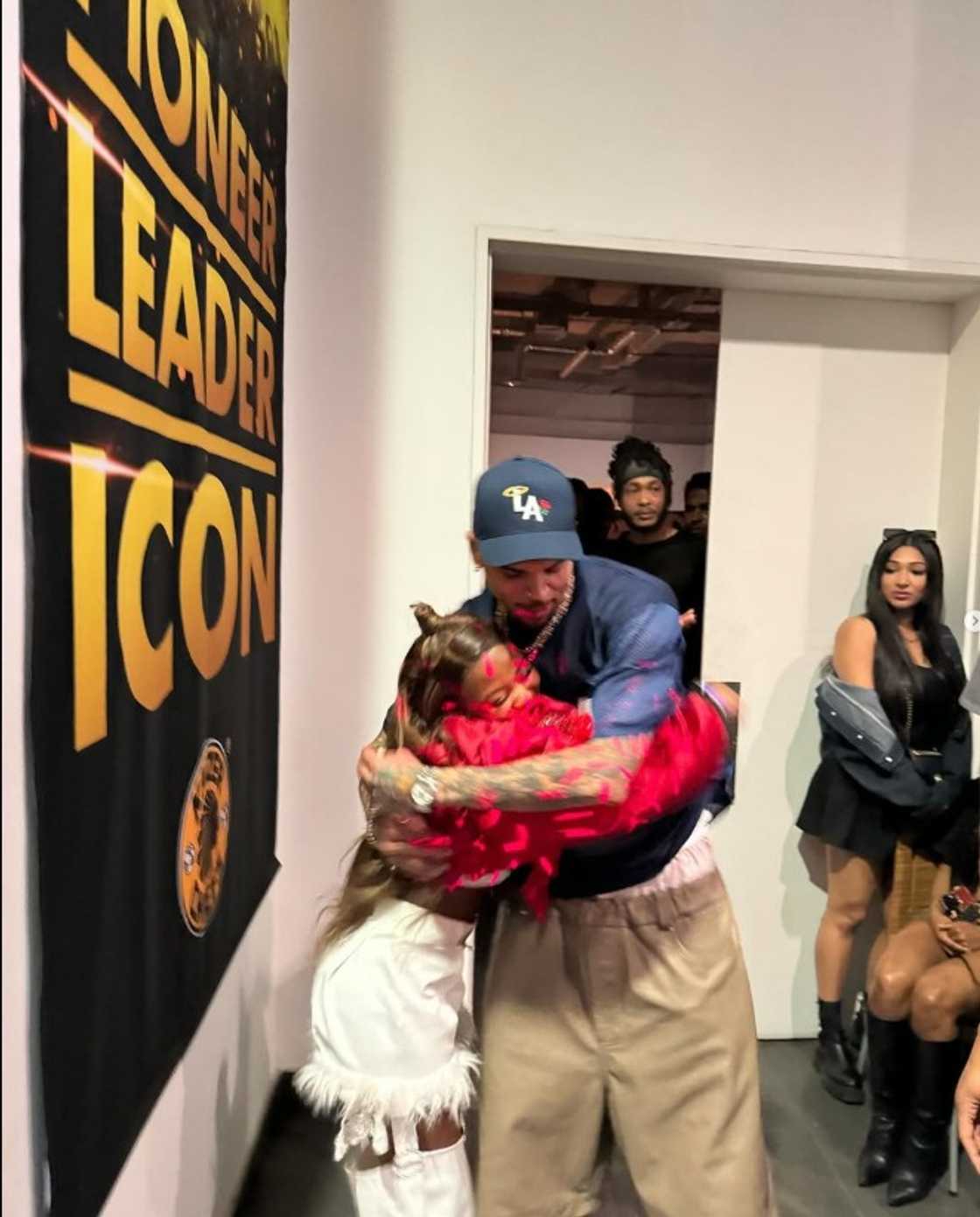 Naledi Aphiwe met Chris Brown after he discovered her Naledi Aphiwe met Chris Brown after he discovered her