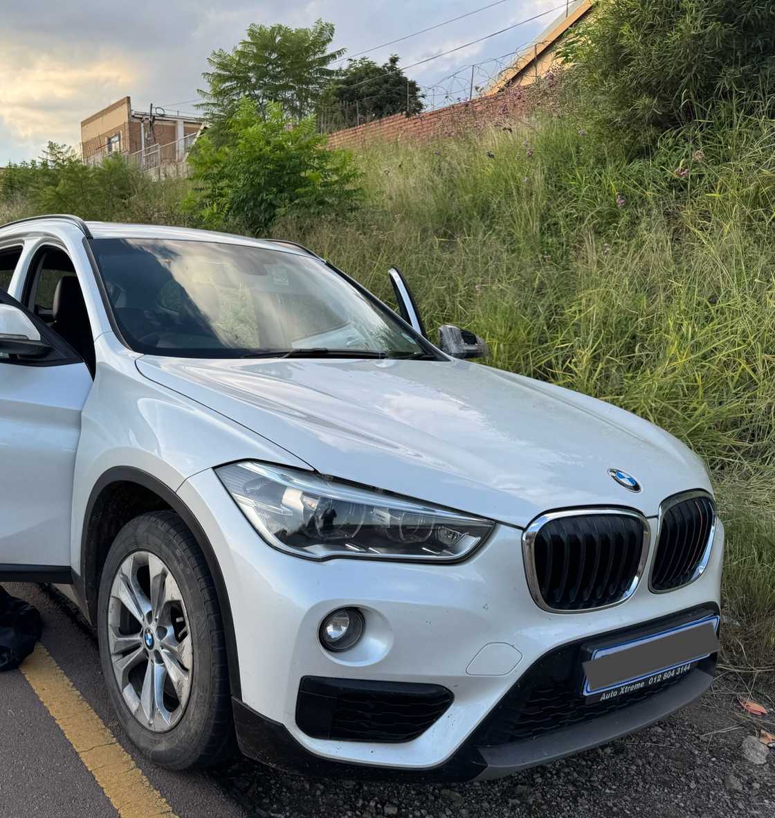 6 Suspected CIT robbers killed, 1 arrested in Laudium shootout with police 6 Suspected CIT robbers killed, 1 arrested in Laudium shootout with police