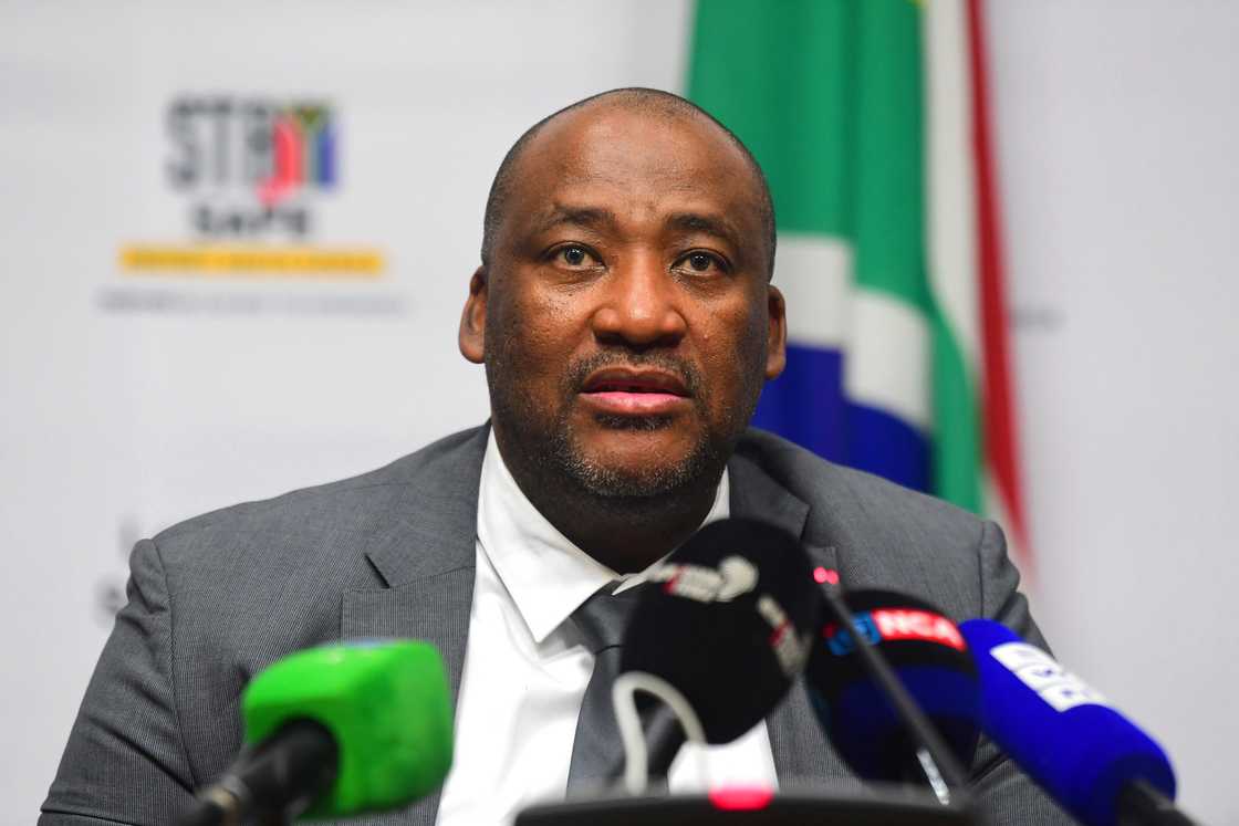 Social media slammed Gayton McKenzie for "failing" Nandi Nyembe Social media slammed Gayton McKenzie for "failing" Nandi Nyembe