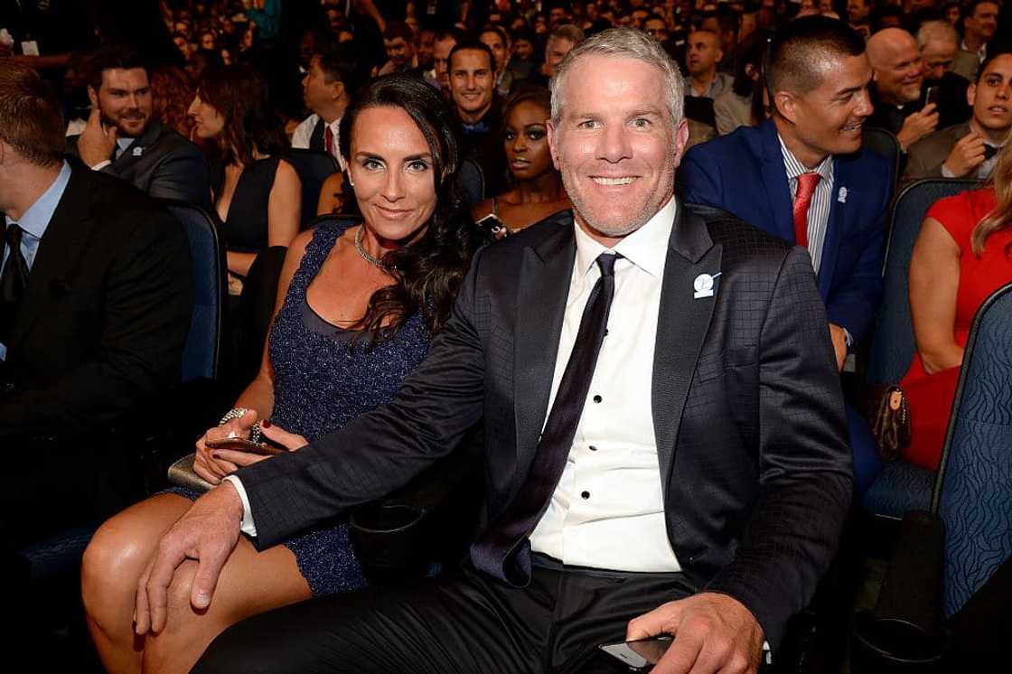 Who is Deanna Favre? Everything you need to know about Brett Favre's wife Who is Deanna Favre? Everything you need to know about Brett Favre's wife