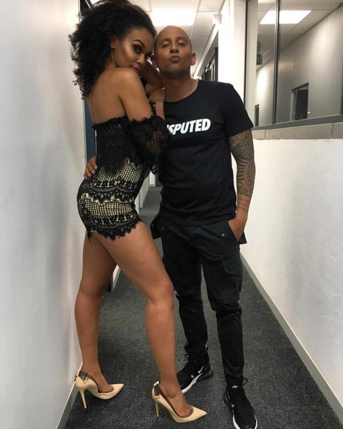 Social media slammed Pearl Thusi's inappropriate story Social media slammed Pearl Thusi's inappropriate story