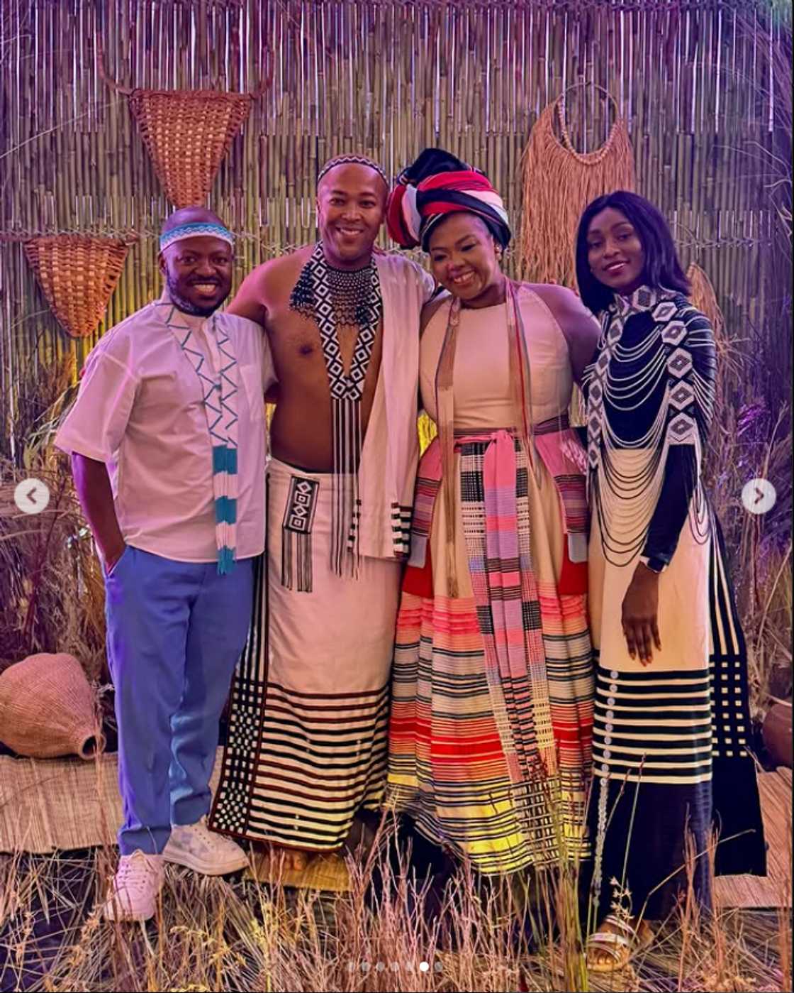 Anele Mdoda and Khaya Dlanga addressed the leaked lobola pictures Anele Mdoda and Khaya Dlanga addressed the leaked lobola pictures