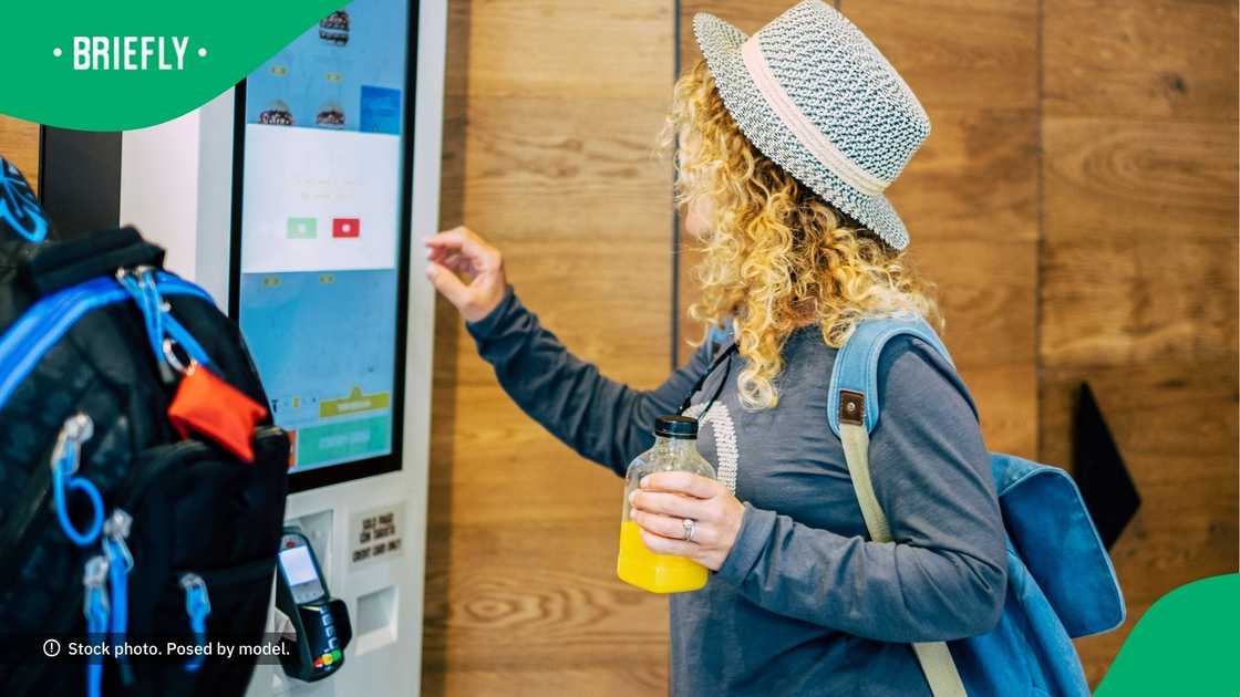 SA floored by girl confidently ordering at McDonald's SA floored by girl confidently ordering at McDonald's