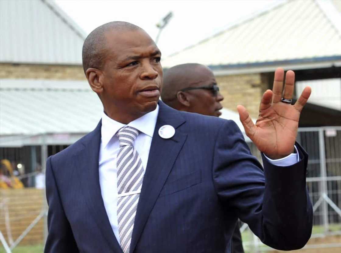 Supra Mahumapelo Supra Mahumapelo