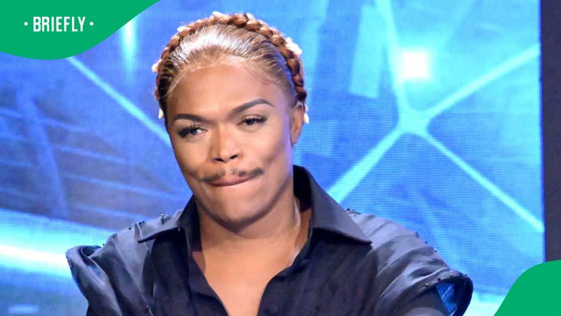 Somizi has graduated from fashion school. Somizi has graduated from fashion school.