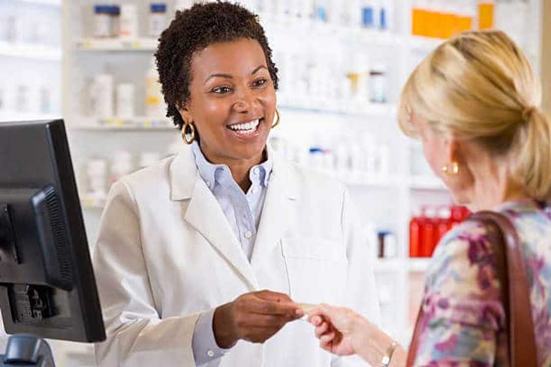 What are the minimum requirements to study pharmacy in South Africa? What are the minimum requirements to study pharmacy in South Africa?