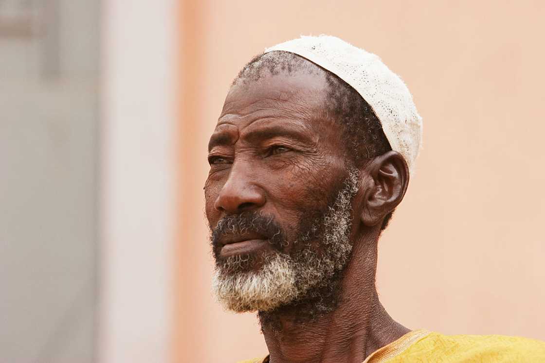 Old man stands up to family members over maltreatment. Old man stands up to family members over maltreatment.