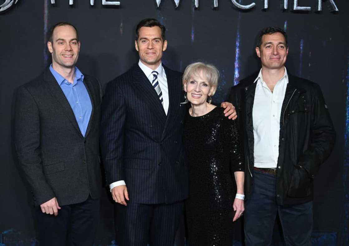 What do Henry Cavill's brothers do? What do Henry Cavill's brothers do?