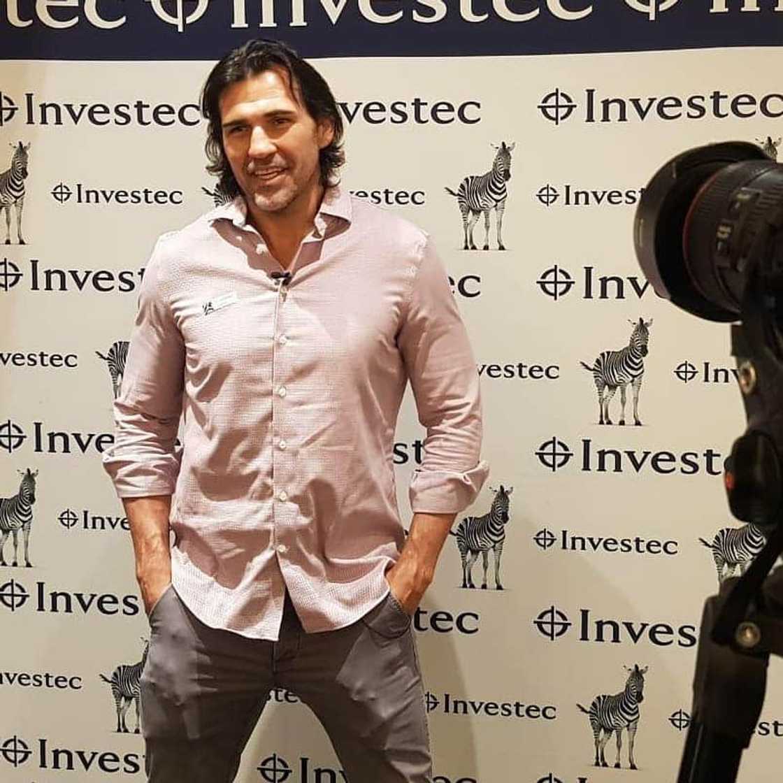 Victor Matfield height Victor Matfield height