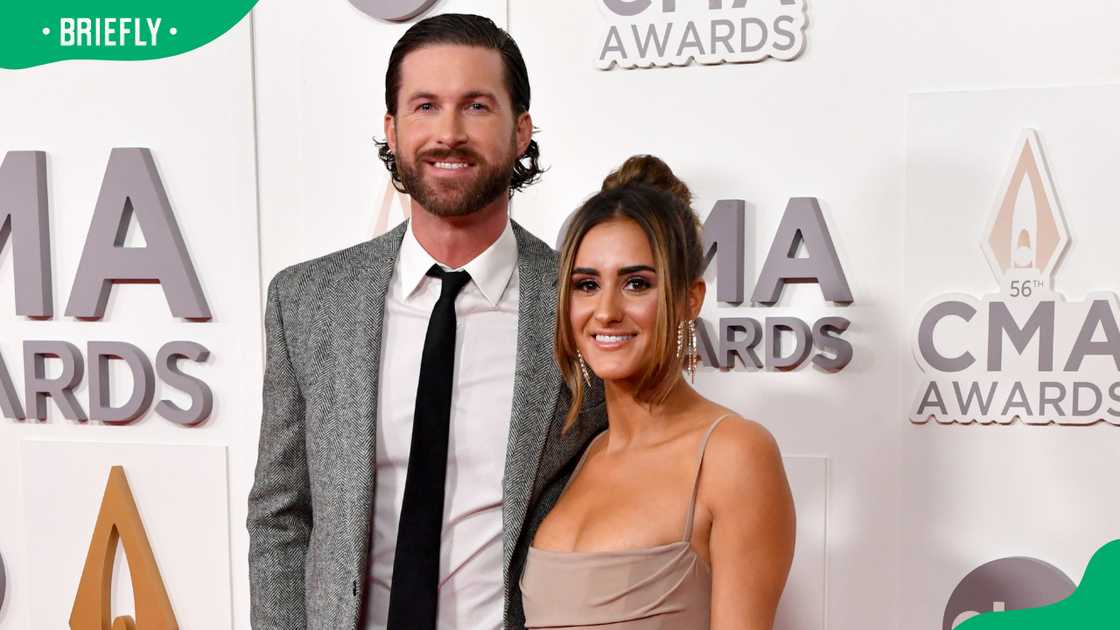Is Riley Green married? The truth about his relationship with Ella(02)