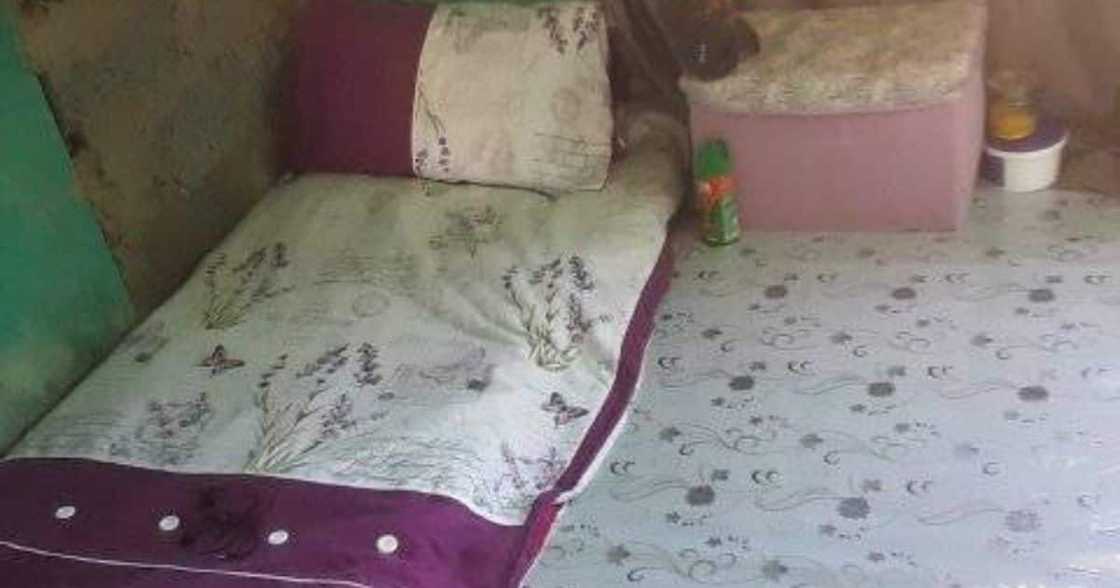 Sthabile Tutu Khanyile shows her bedroom Sthabile Tutu Khanyile shows her bedroom