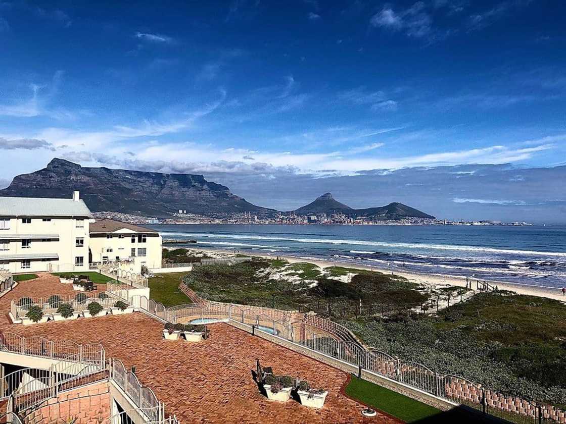 Wealthiest suburbs in South Africa Wealthiest suburbs in South Africa