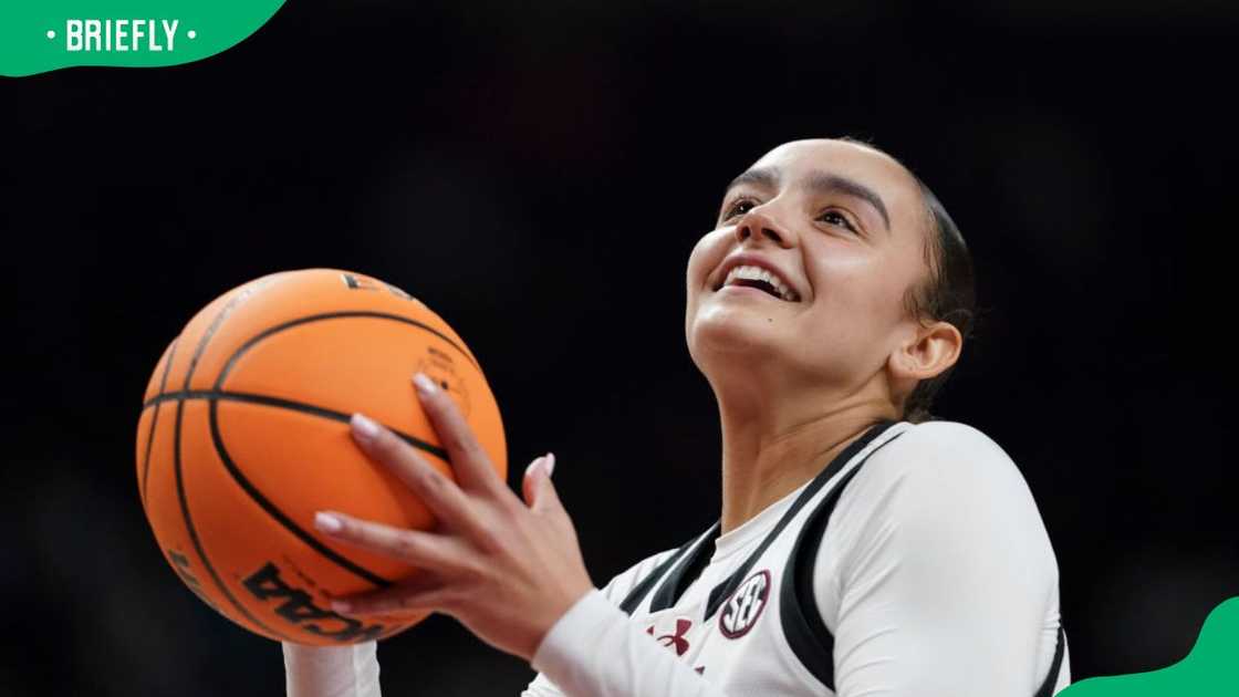 Tessa Johnson at a 2024 game against the Charleston Southern Buccaneers at Colonial Life Arena