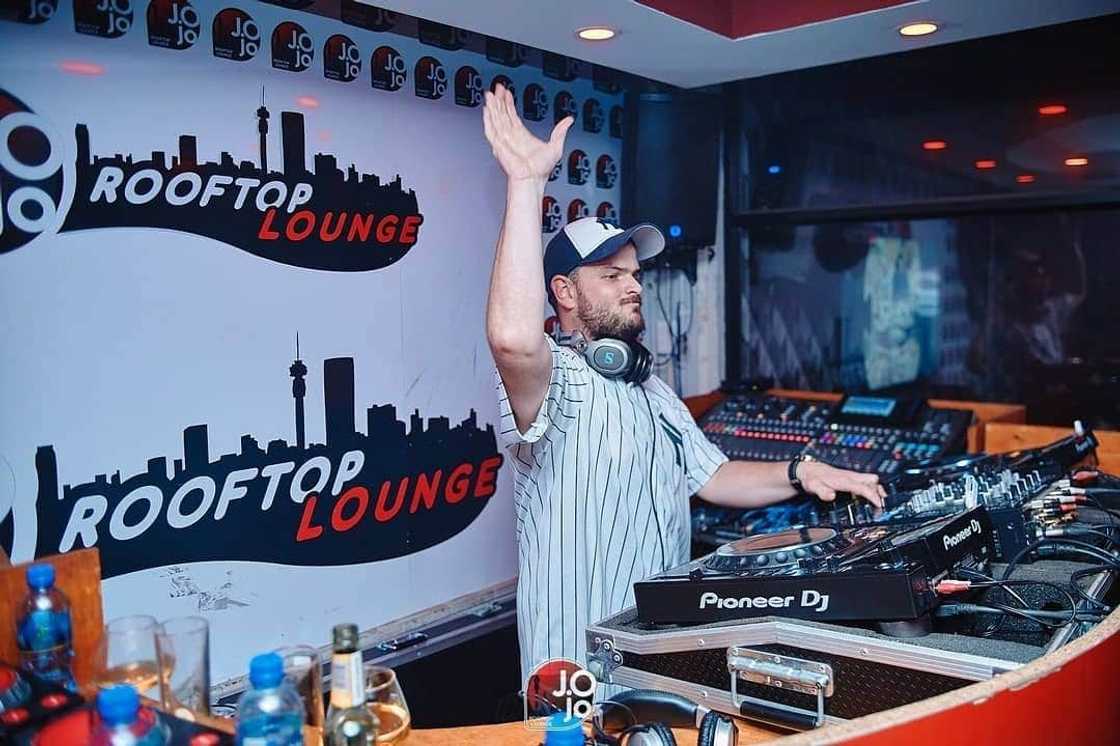 dj ankletap biography dj ankletap biography