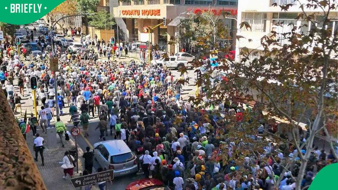 Hundreds gathered to support the demonstrations