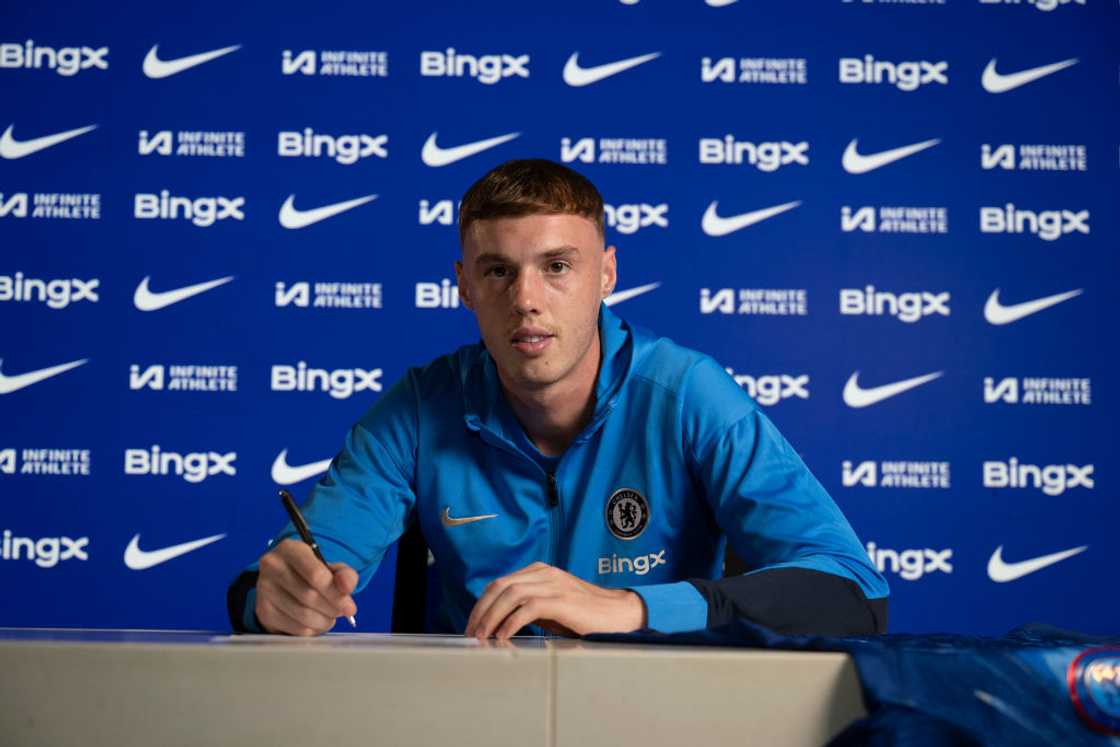 Cole Palmer, how much does Cole Palmer earn at Chelsea, best-paid players at Chelsea.