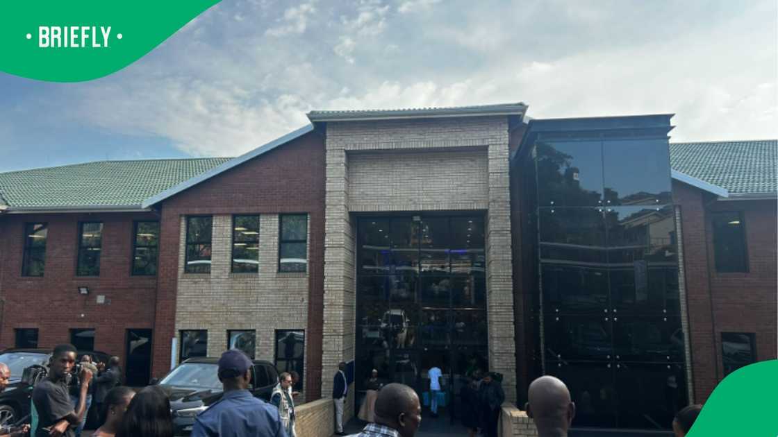 The facility brings together the Biology, Chemistry and Questioned Documents units into a single secured site