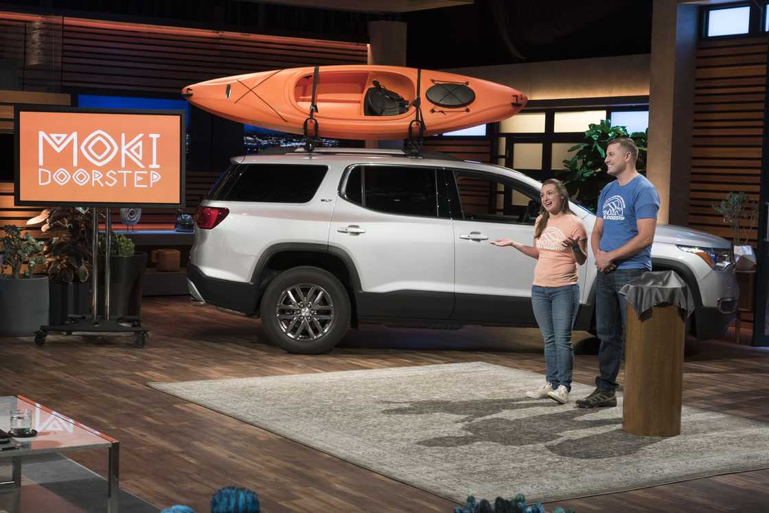 Alyssa and Zachary Brown on Shark Tank Alyssa and Zachary Brown on Shark Tank