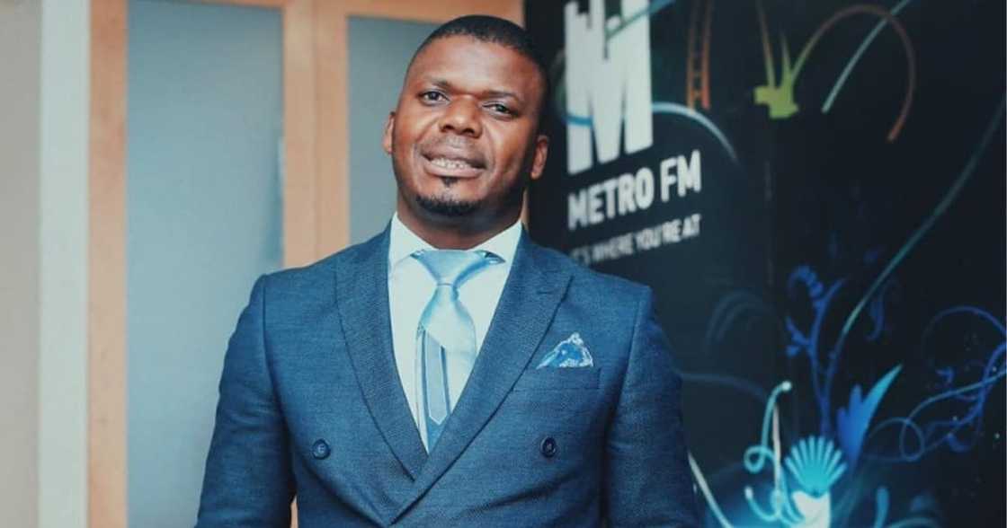 Bishop Israel Makamu allegedly offered R1m bribe to make case go away Bishop Israel Makamu allegedly offered R1m bribe to make case go away