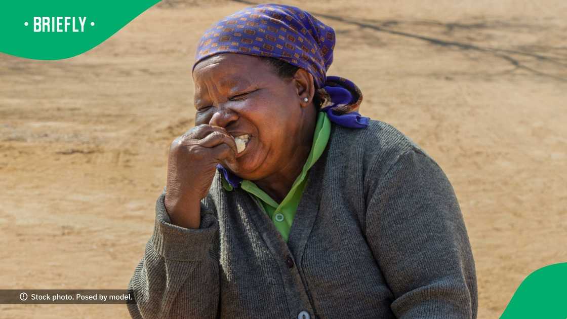 SA dusted by lady butchering English SA dusted by lady butchering English