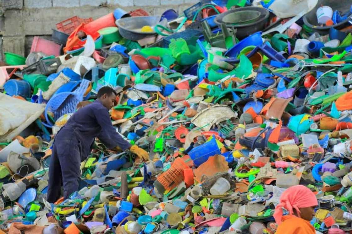 Ethiopian startup Kubik takes discarded plastic and recycles it into construction blocks, generating less carbon than cement making Ethiopian startup Kubik takes discarded plastic and recycles it into construction blocks, generating less carbon than cement making