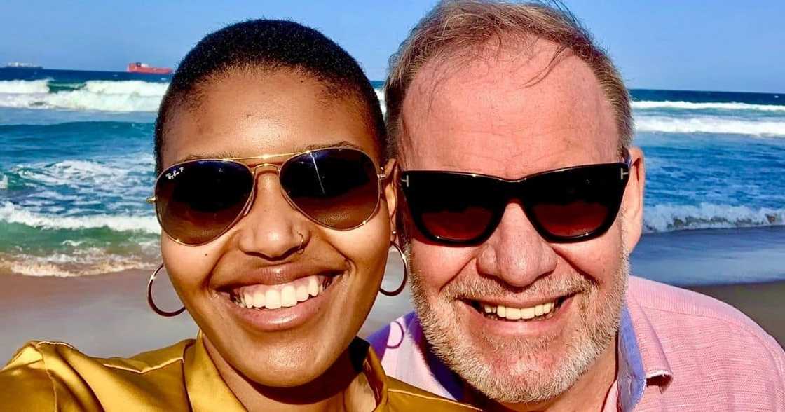 Mzansi, Reacts, Carl Niehaus, Snaps, Beach, Wife Mzansi, Reacts, Carl Niehaus, Snaps, Beach, Wife