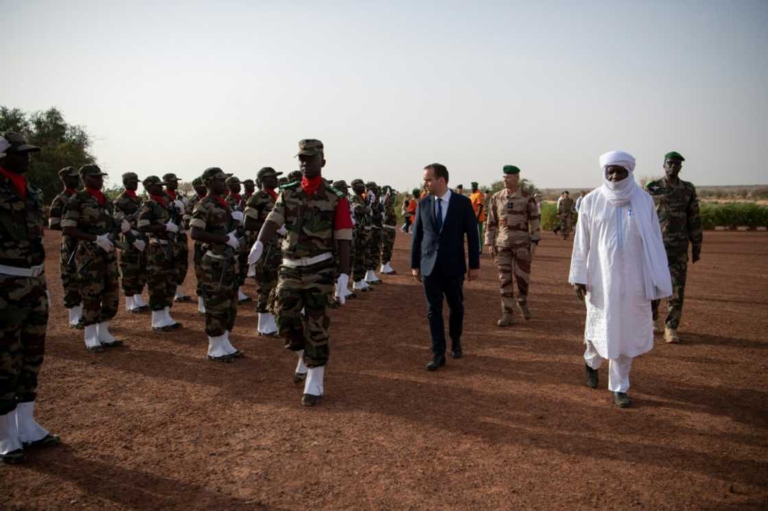 Paris is expected to have over a thousand personnel in Niger after the Mali redeployment, providing air support and training