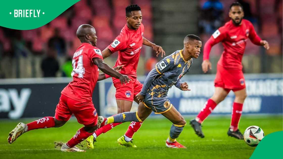 Asanele Velebayi, Kaizer Chiefs, Chippa United, Betway Premiership.