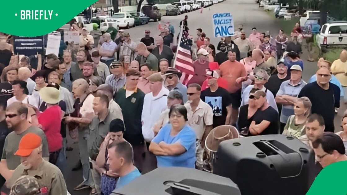 More than 1, 000 at pro-Trump rally at Tshwane US Embassy More than 1, 000 at pro-Trump rally at Tshwane US Embassy