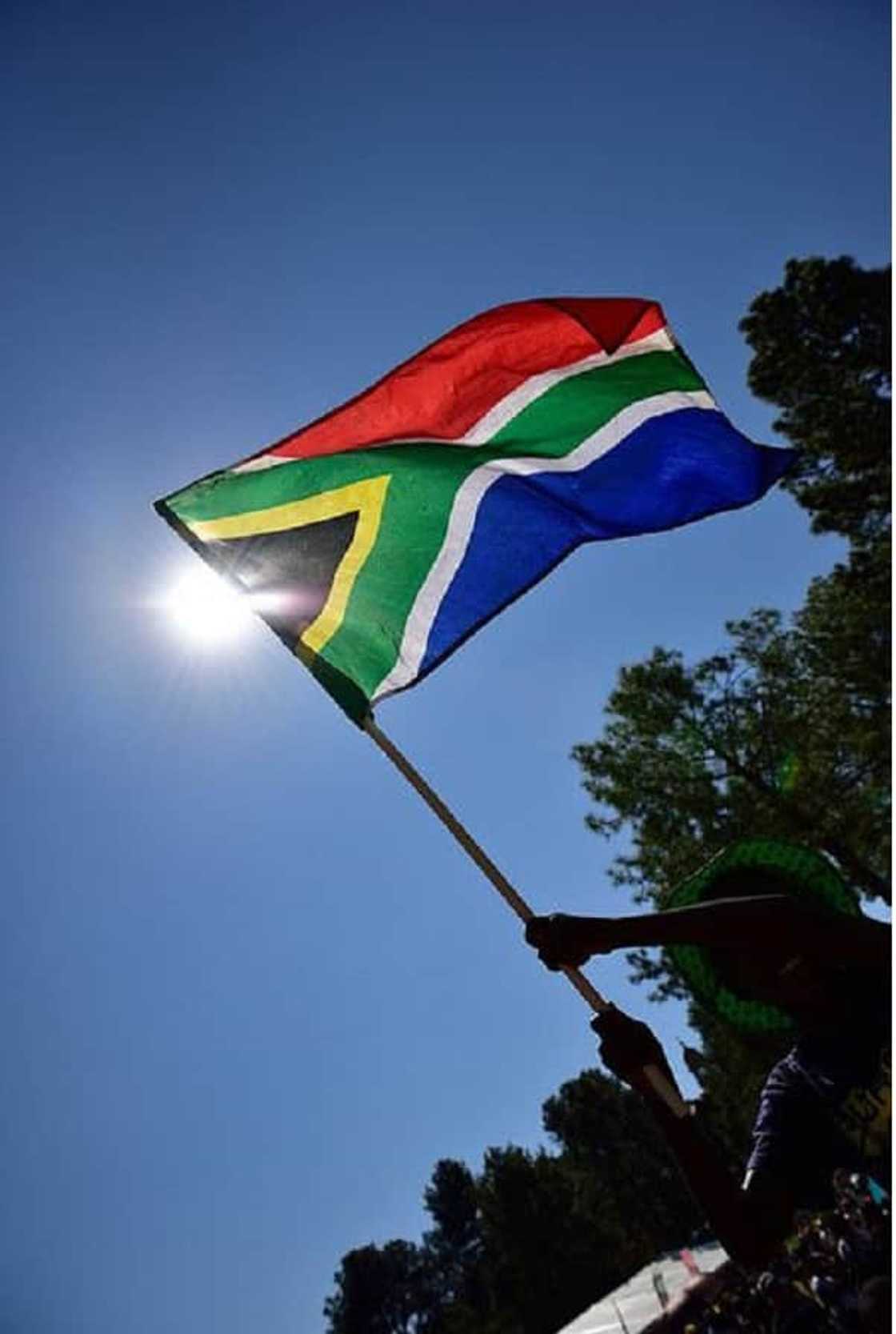 hoe groot is ons god hoe groot is ons god