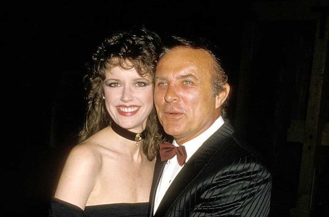 Who was Robert Conrad's wife? Who was Robert Conrad's wife?