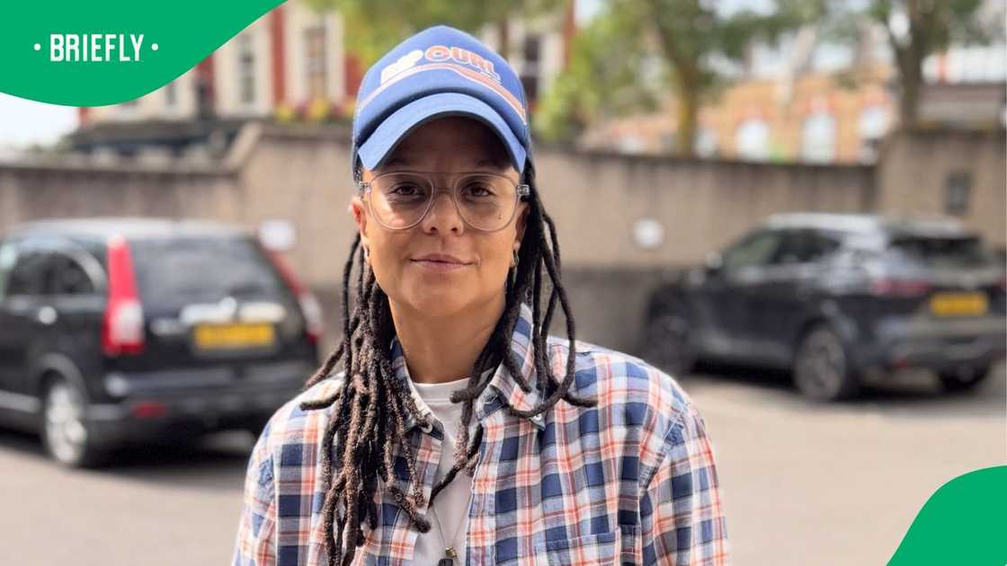 Sade Gilberti and her dad's then-vs-now photos warm Mzansi