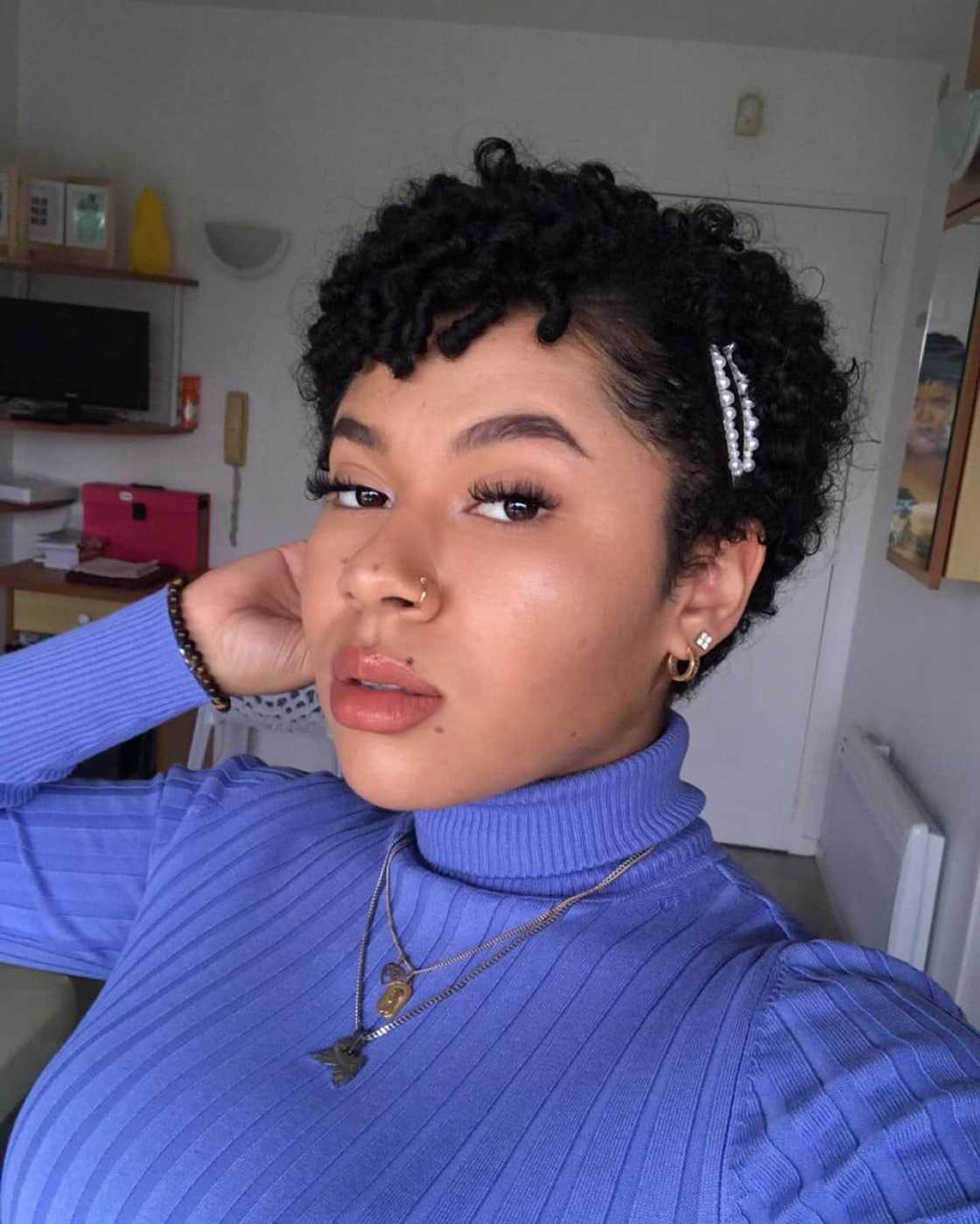 25 Cute short curly hairstyles for black women to try in 2020 25 Cute short curly hairstyles for black women to try in 2020