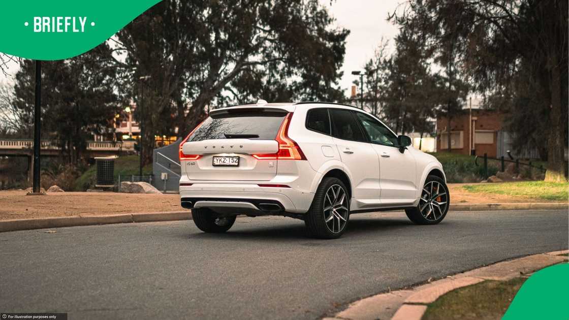 A woman told people about her new Volvo that burst into flames A woman told people about her new Volvo that burst into flames