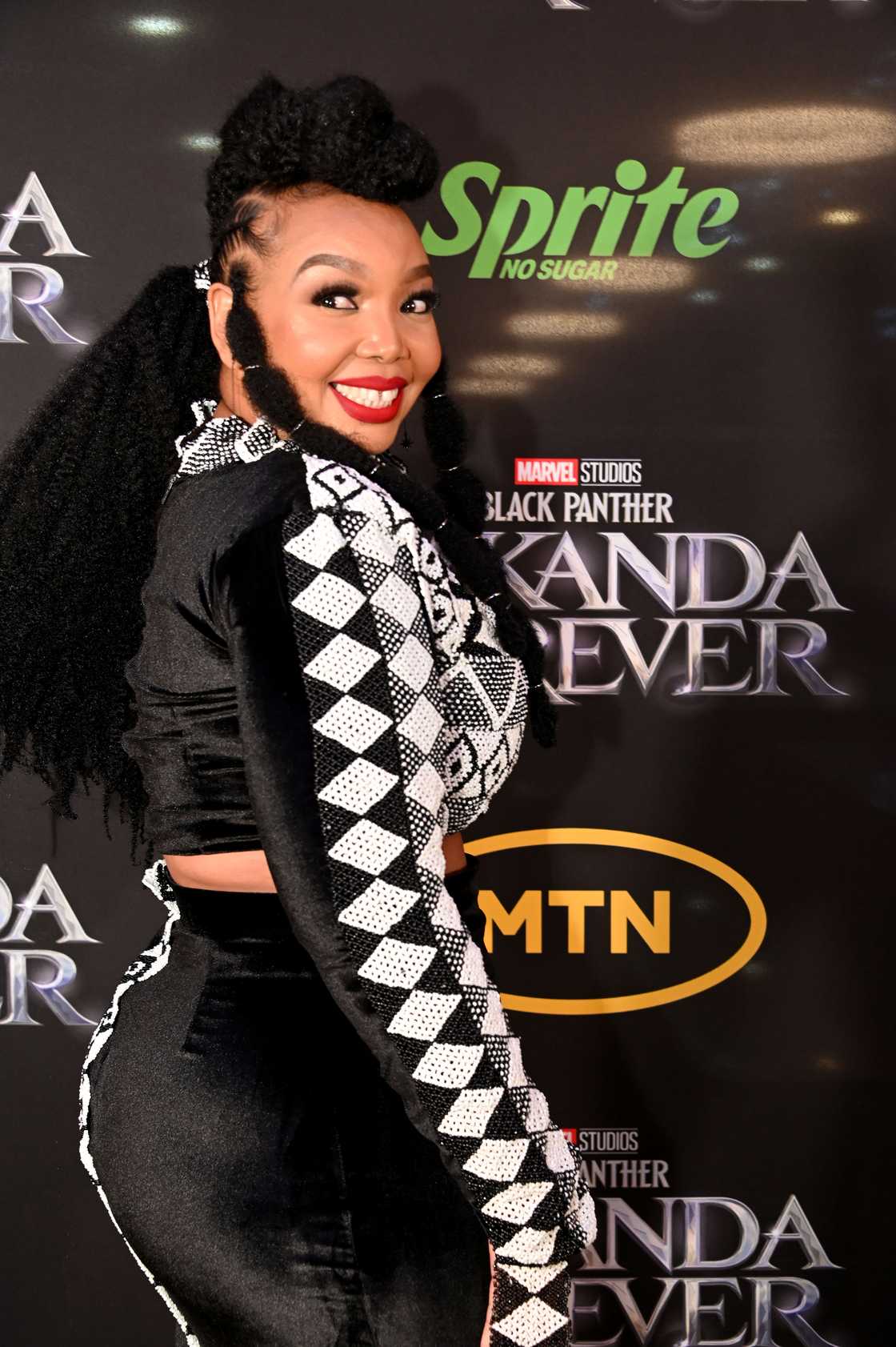 Netizens react to Thembisa's new body