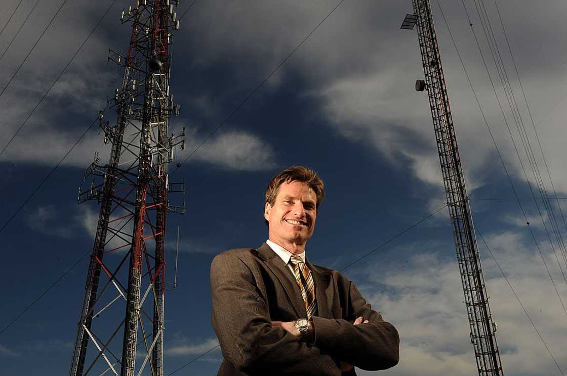 How much does the CEO of Lockheed Martin make a year? How much does the CEO of Lockheed Martin make a year?