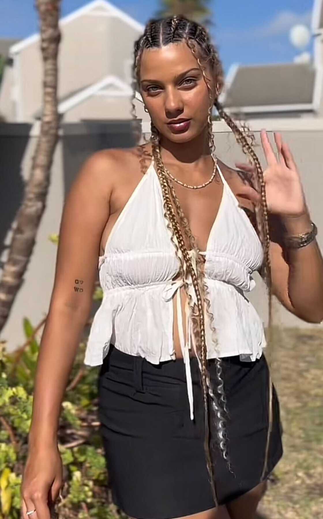 A South African influencer flexed her experience in a Brazilian Favela in a TikTok video. A South African influencer flexed her experience in a Brazilian Favela in a TikTok video.