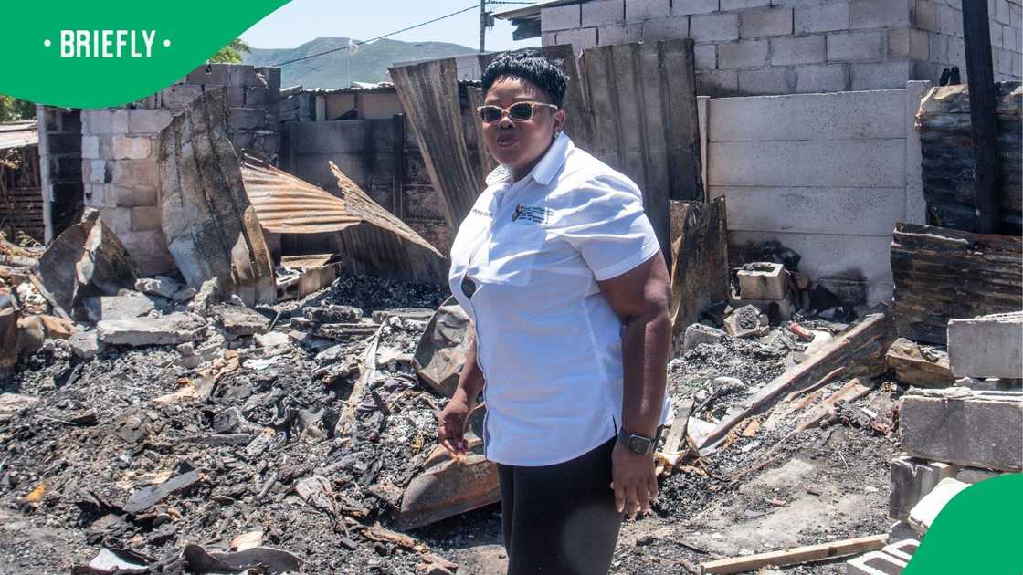 Mmamoloko Kubayi, when she was Minister of Human Settlements Mmamoloko Kubayi, when she was Minister of Human Settlements