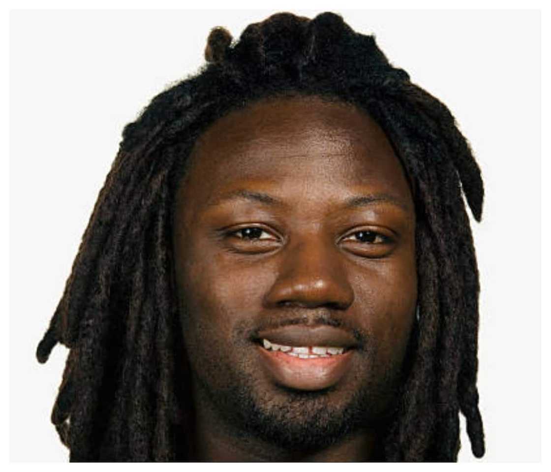 What haircut should I get for dreads? What haircut should I get for dreads?