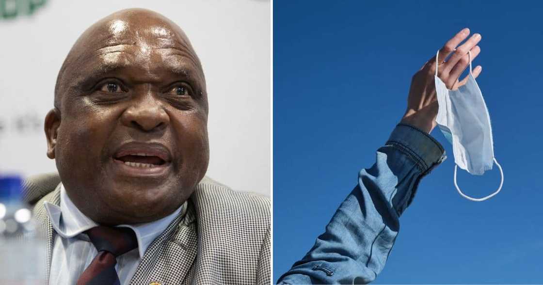 Covid-19, pandemic, masks, indoors, health minister, Dr Joe Phaahla Covid-19, pandemic, masks, indoors, health minister, Dr Joe Phaahla