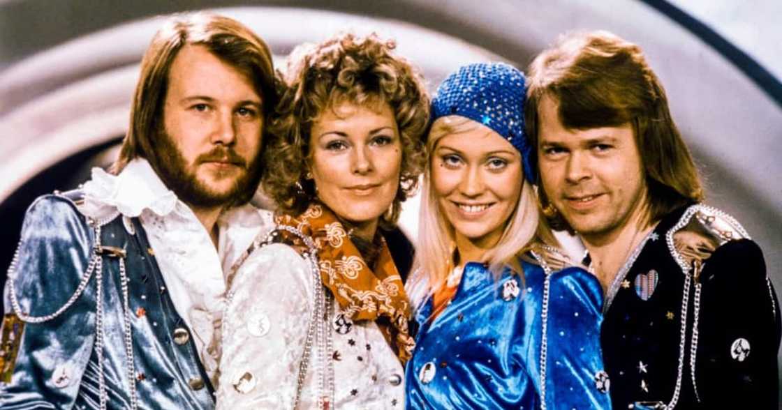 ABBA Breaks Record With 10th No. 1 Album, Ties With U2 and Queen for Top Spot ABBA Breaks Record With 10th No. 1 Album, Ties With U2 and Queen for Top Spot