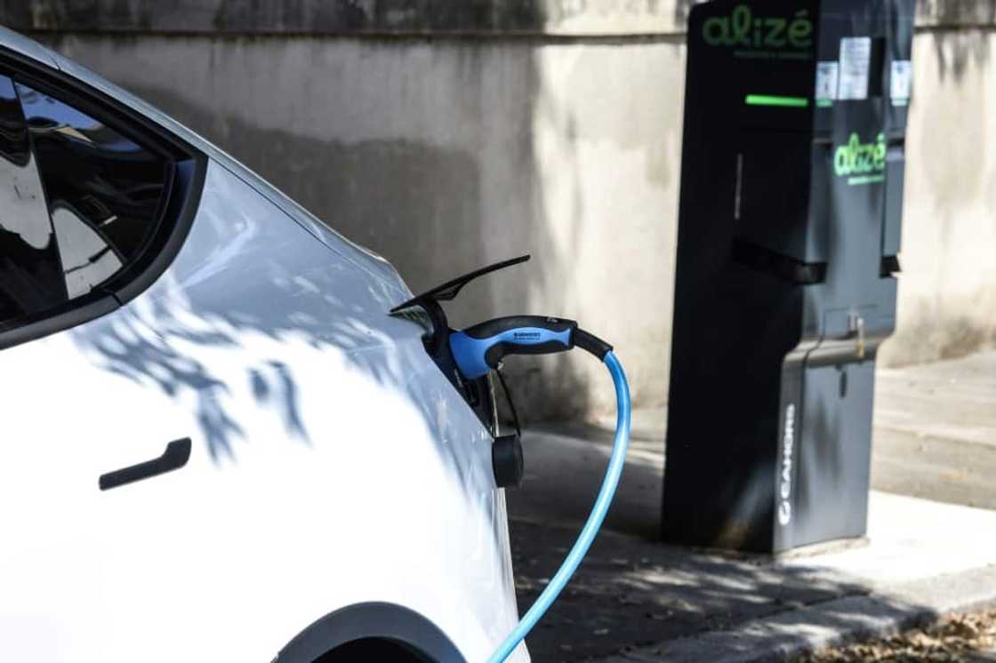 President Macron's 'social leasing' scheme for electric vehicles set to end after just six weeks