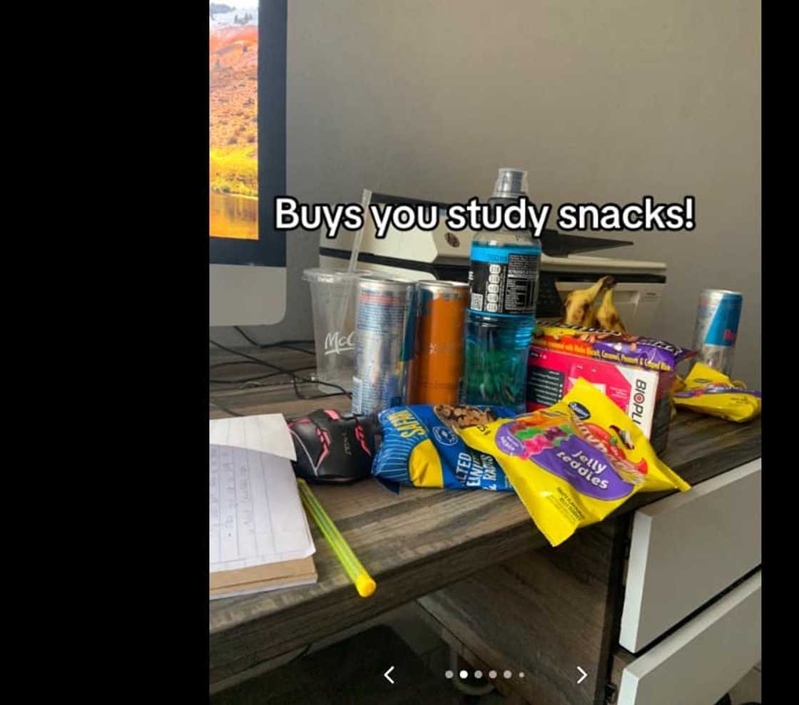 A man spoiled his bae during her exams. A man spoiled his bae during her exams.