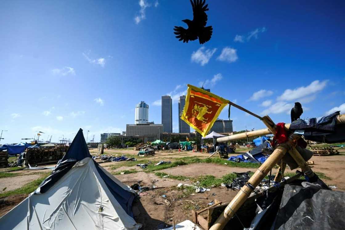 The protest camp is taken apart in Colombo The protest camp is taken apart in Colombo