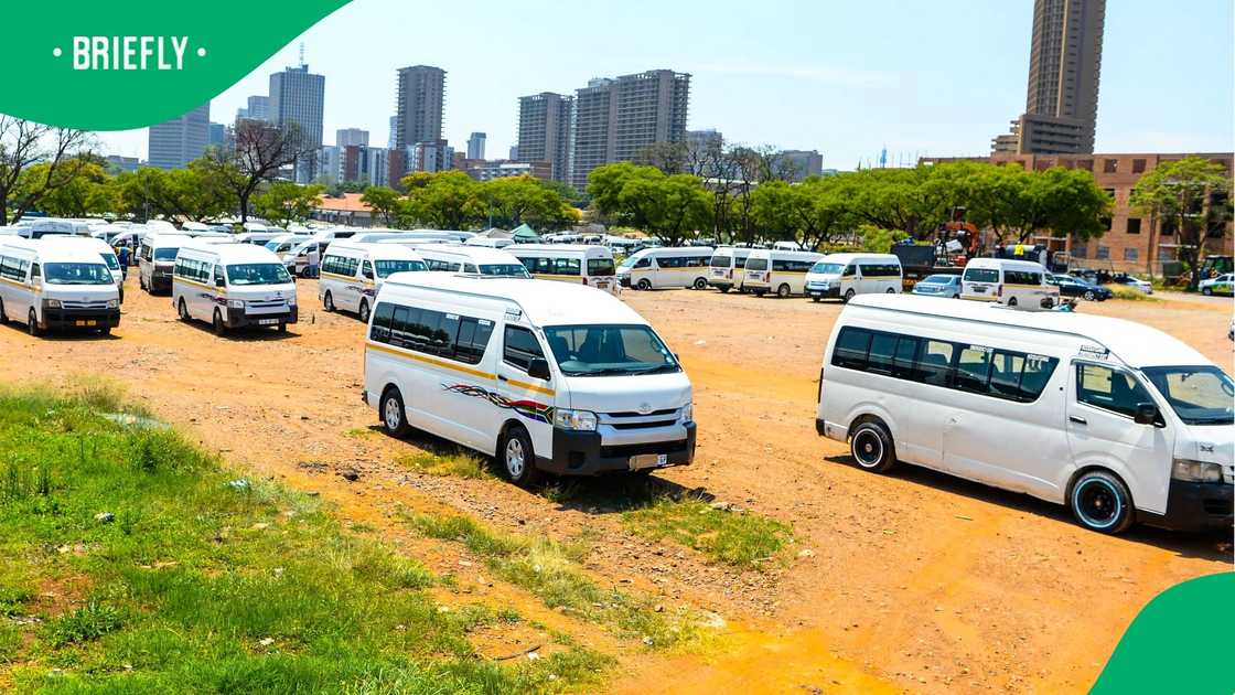 Carletonville Taxi Association Fines Drivers R1,500 for Not Bathing, Leaves Mzansi in Stitches Carletonville Taxi Association Fines Drivers R1,500 for Not Bathing, Leaves Mzansi in Stitches