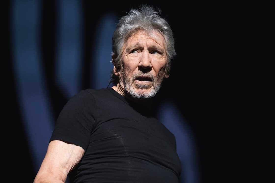 Roger Waters performs on stage at WiZink Centre Roger Waters performs on stage at WiZink Centre