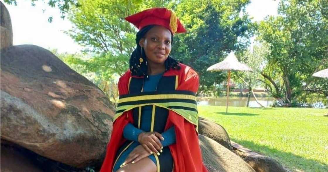 Mzansi Inspired, by Stunning Keletso Mphahlele, Bags, PhD, Engineering, Education Mzansi Inspired, by Stunning Keletso Mphahlele, Bags, PhD, Engineering, Education