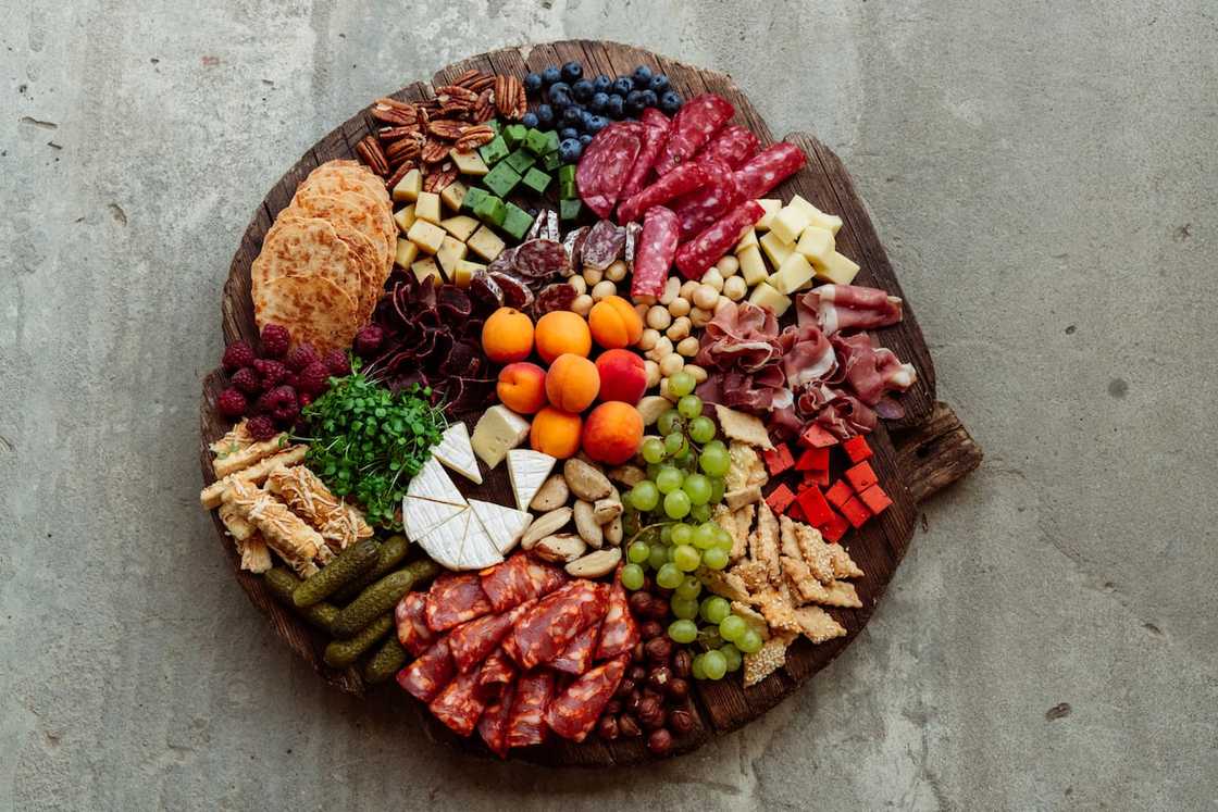 Cold charcuterie board ideas