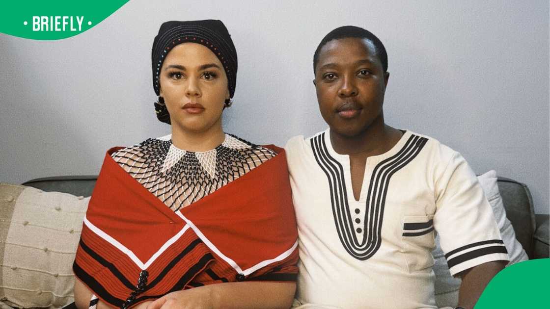 Sihle Dambuza asked his wife to be his Valentine Sihle Dambuza asked his wife to be his Valentine