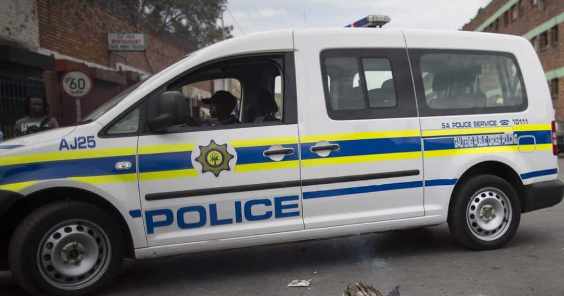 North West uncle, kills nephews, community sets him alight, Mothutlung North West uncle, kills nephews, community sets him alight, Mothutlung